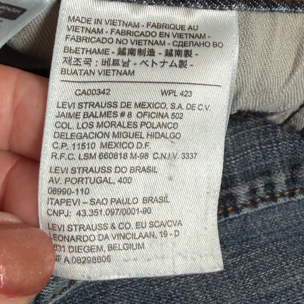 Levi's 550 Relaxed Fit Jeans Men 33x34 Blue Denim Tapered Leg Medium Wash - Picture 7 of 12